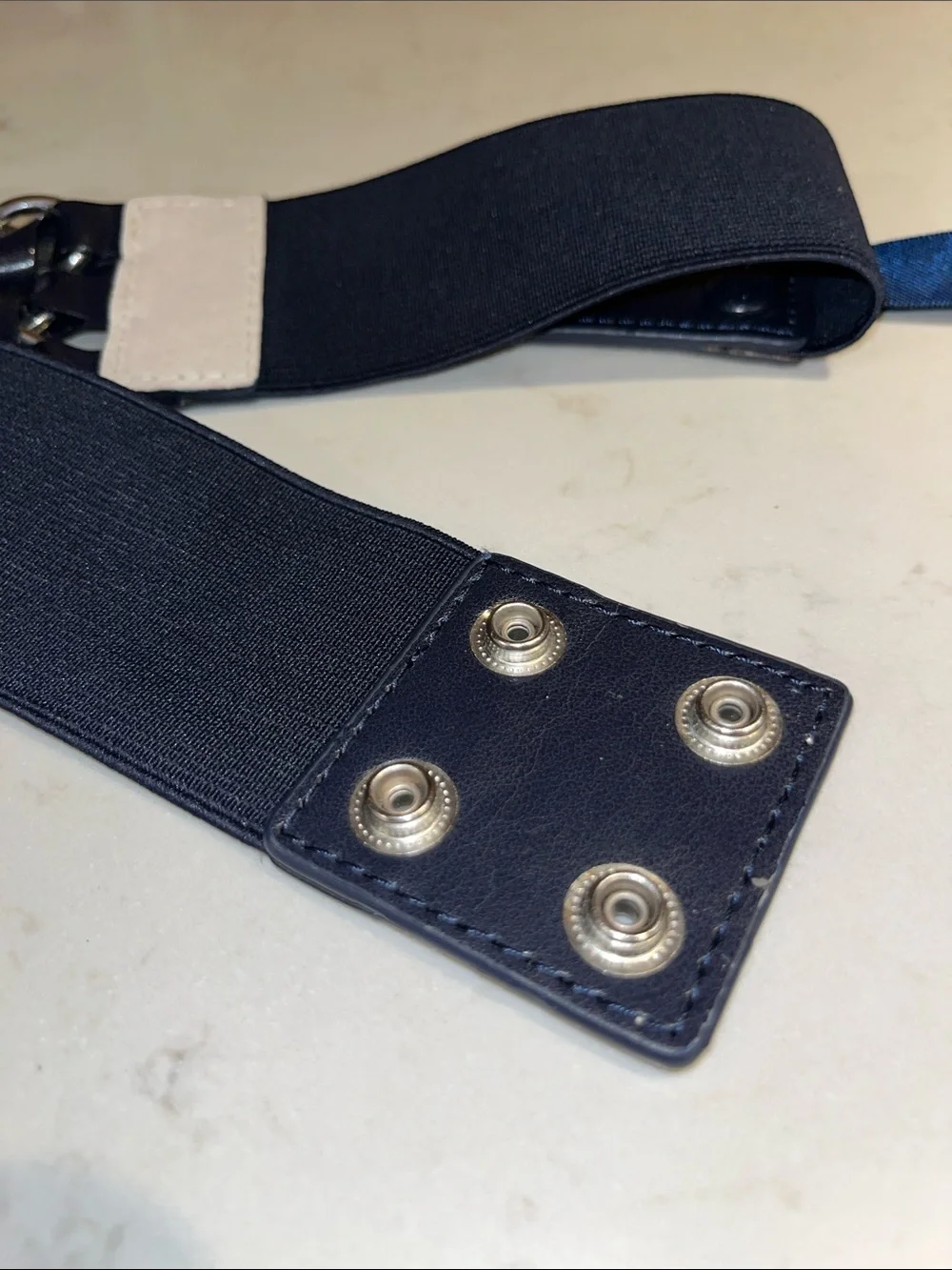 Women’s Navy Elastic Chain-Accent Belt